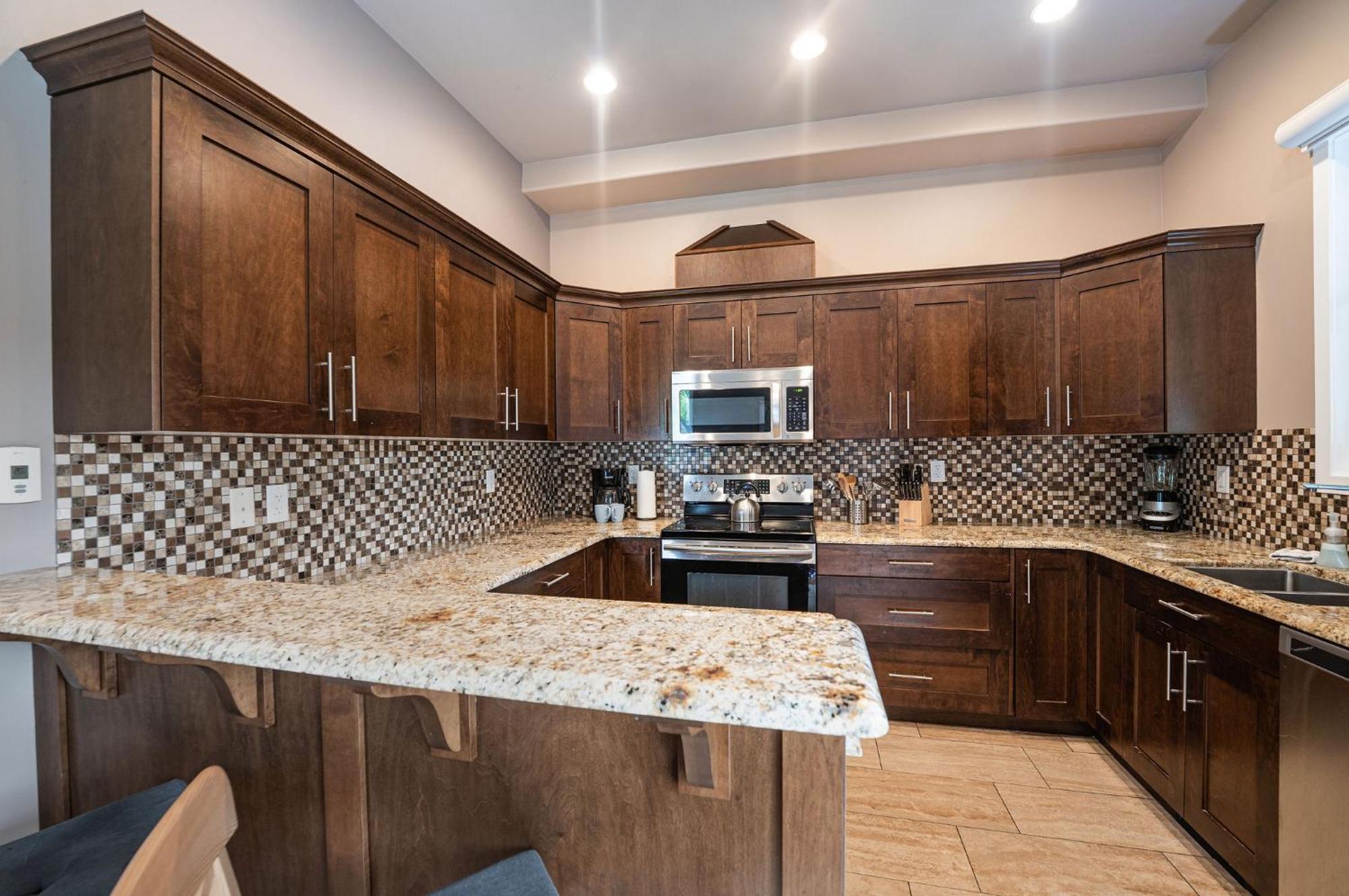 Aspen Lodge By Revelstoke Vacations Esterno foto